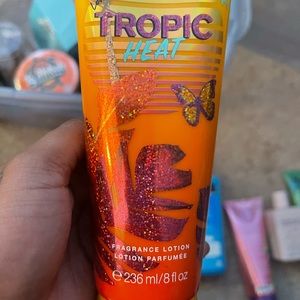 Victoria’s Secret tropic heat lotion